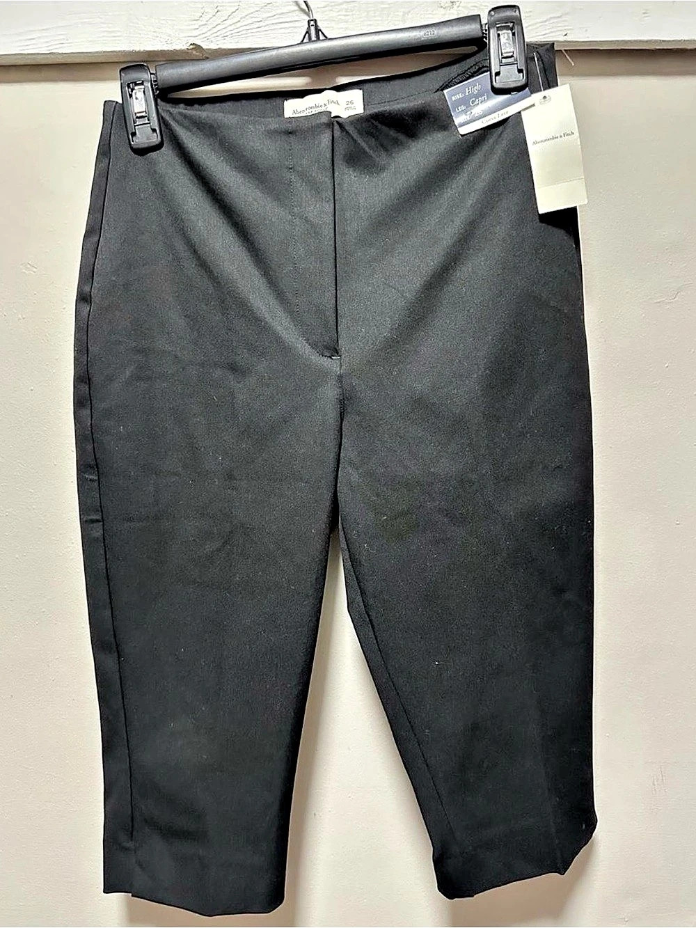 Abercrombie & Fitch Curve Love High Rise Capri Black Waist 26